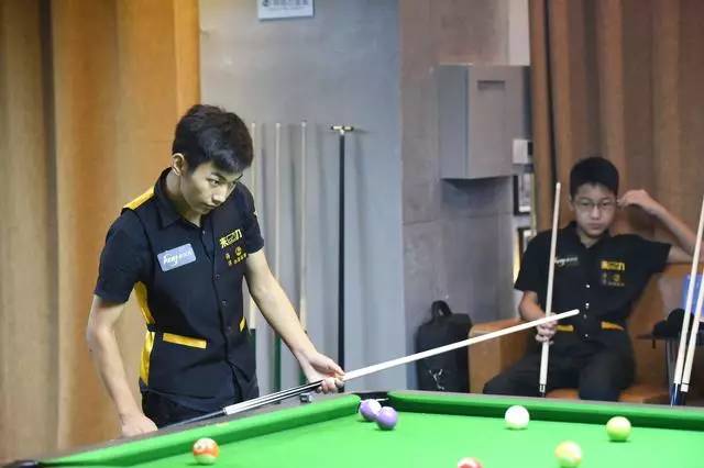 与众多传奇 与众多传奇