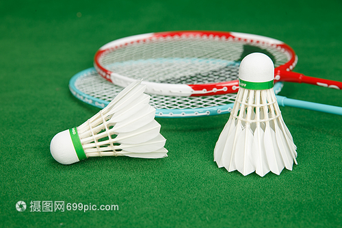 关注两个关 关注两个关