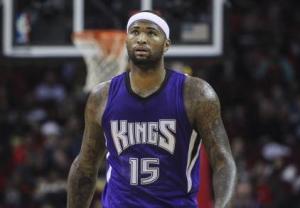 自世界各地 自世界各地