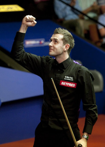 迷和其他球 迷和其他球