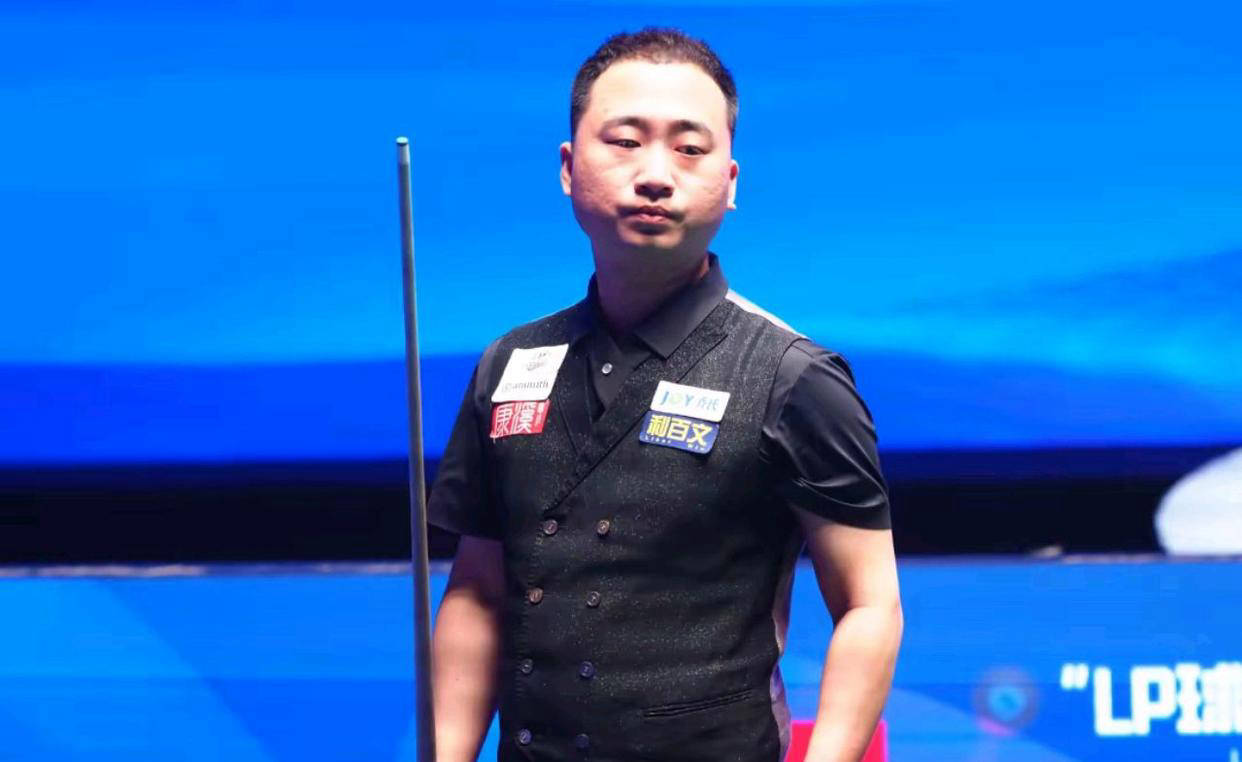 在接受赛后 在接受赛后