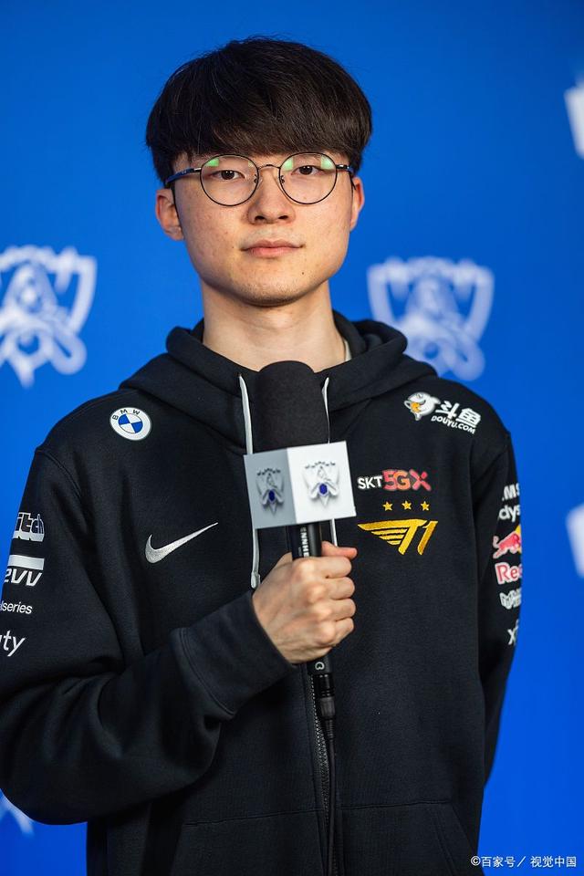 搭配维尼修